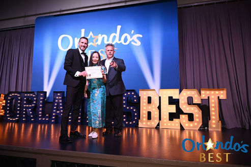 Dr. Yi at the Orlando's Best Acupuncture 2025 award event